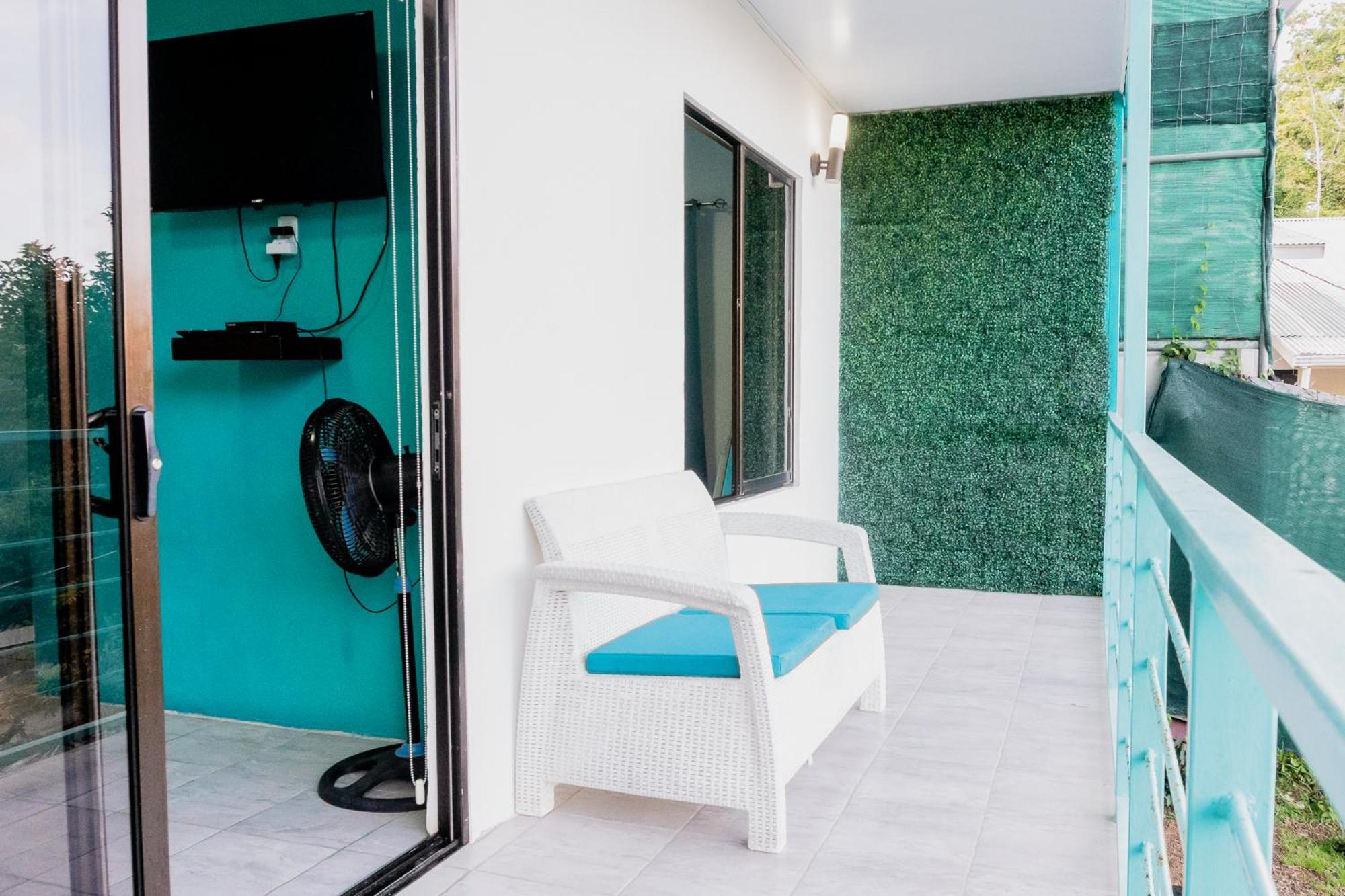 Ocean'S Breeze Apartment And Rooms Puerto Viejo de Talamanca Kültér fotó